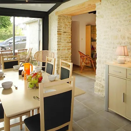 Semi-detached House, Brucheville