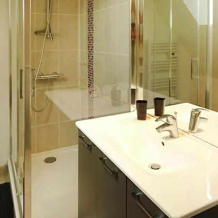 別荘 In Normandy Near D-day Beaches